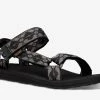 Teva women Men'S Original Universal Sandal in Canyon Dark Gull Gray 1 Teva women Men'S Original Universal Sandal in Canyon Dark Gull Gray -HYLETE Shop 24da434c663047f69ce03dae9540896e 05fb19a9 d315 43ed b8b8 080c27e9faae 1080x