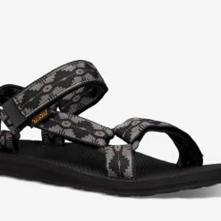 Teva women Men'S Original Universal Sandal in Canyon Dark Gull Gray